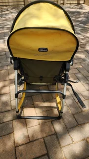 Chicco baby carrier for sale in excellent condition