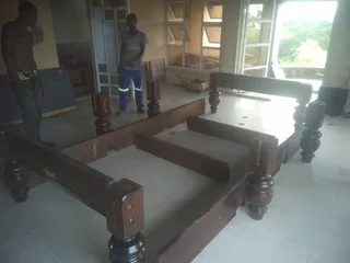 Pool & snooker tables