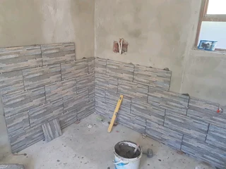 Tiler available