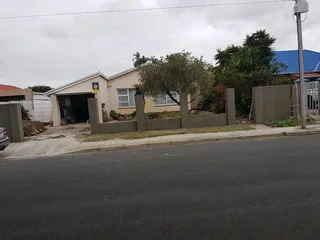 Bricklayer available