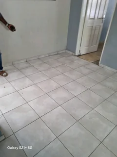 One bedroom cottage for rent in bloubosrand