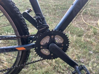 Avalanche reflex mountain bike