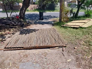 Wood fence / Bamboo Fence