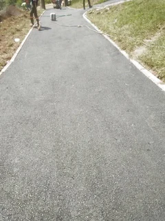 TAR ASPHALT PAVING DRIVEWAYS