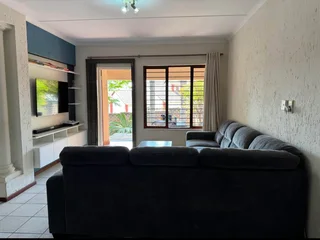 Ground floor 3bed 2bath apartment to rent in North