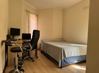 Ground floor 3bed 2bath apartment to rent in North