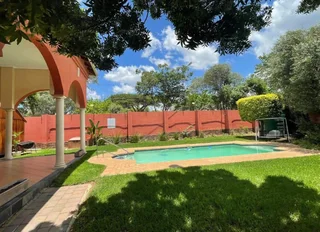 Ground floor 3bed 2bath apartment to rent in North