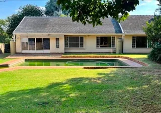 5bedroom house to rent in KensingtonB Randburg
