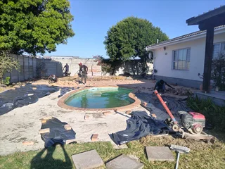 Wheatstone full brick pavers fix and supply&#64;290/m2