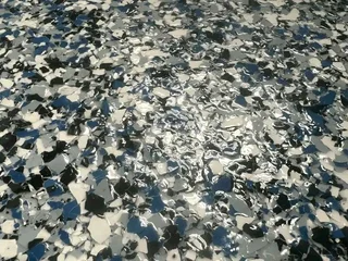 Specialise in walls and floors finishes