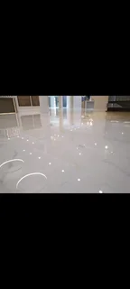 specialise in decorative walls and floors finishes