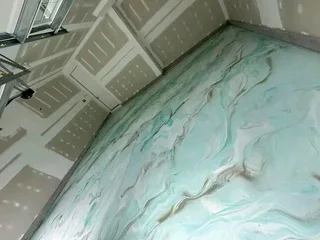 specialise in decorative walls and floors finishes