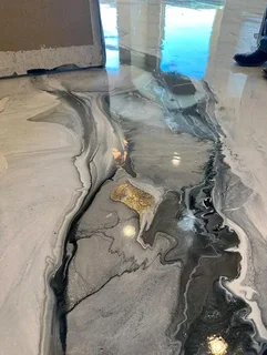 Specialise in walls and floor finishing