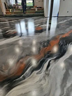 Specialise in deco walls and floors finishes