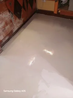 Specialise in decorative walls and floor finishes