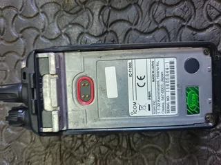 ICOM IC F1000 VHF with charger