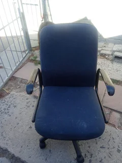 4 Office Chairs