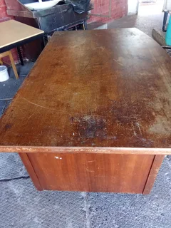 Big Office desk no drawers