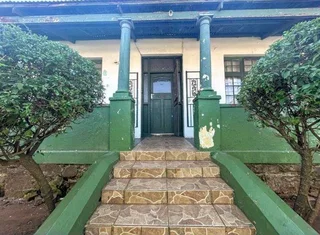 6 bedroom House in Brixton