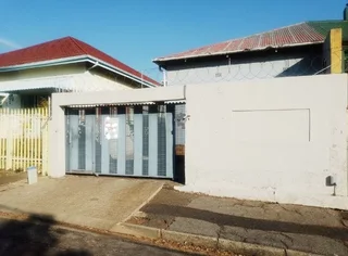 6 Bedroom house in Brixton