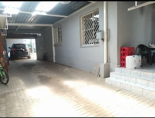 4  Bedroom house in Crosby