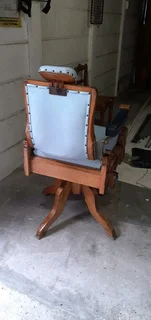 Barbers chair