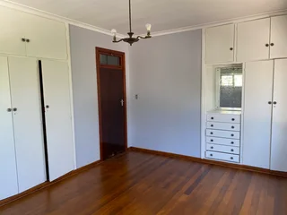 Stately Glenmore home