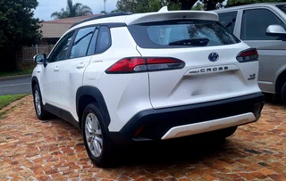 2024 Toyota Corolla Cross 1.8 xs Hybrid