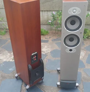 Polk Audio RTi 8 FloorStanding Speakers-250watt