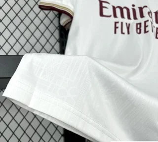 Arsenal  25/26 Away kit