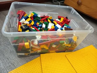Mix box of blocks and base plates