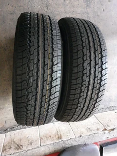 Brandnew 265/65/17 dunlop grandtrack AT 25