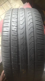 We are selling quality used tyres at affordable prices call/whatsApp 0631966190 for details