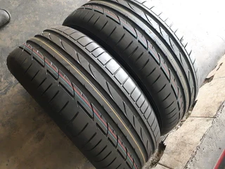 Brandnew 225/50/17×4 Bridgestone runflat and good secondhand for sale call/whatsApp 0631966190.