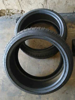 205/40/17 × 4 dunlop available at affordable prices call/WhatsApp 0631966190.