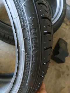 205/40/17 × 4 dunlop available at affordable prices call/WhatsApp 0631966190.