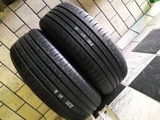 235/60/16×4 tyres for sale call/whatsApp 0631966190 for more information.