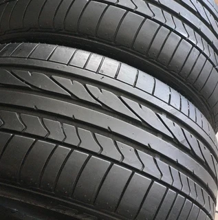 255/40/17×2 Bridgestone runflat we are selling quality used tyres at affordable prices.
