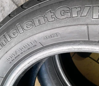 205/60/16×4 normal Goodyear we are selling quality used tyres at affordable prices call/whatsApp.