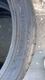 225/40/19 runflat we are selling quality used tyres at affordable prices call/whatsApp 0631966190.
