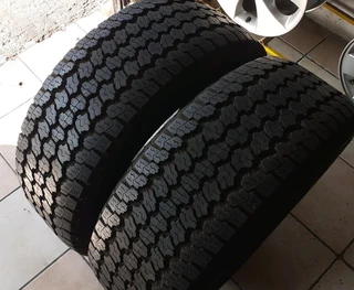 255/55/19×4 for sale we are selling quality used tyres at affordable prices call/whatsApp 0631966190