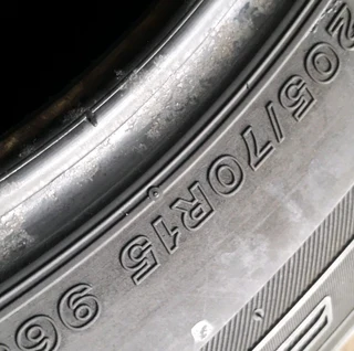 205/70/15×4 Bridgestone dueller for sale with fitting and balancing included call/whatsApp0631966190