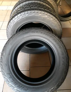 235/65/17×4 pirelli scopion verde for sale call/whatsApp 0631966190 for more details.
