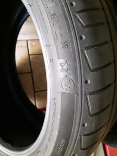 275/40/18×2hankook for sale call/whatsApp 0631966190 for more information will fit and balance.