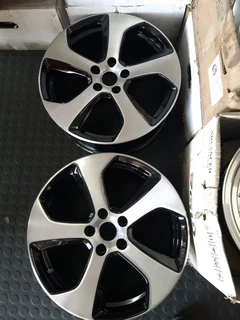 Any rim for any car  available call/whatsApp 0631966190 we sell used tyres also at affordable prices