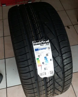 275/45/20 brand new and second hand Goodyear for sell call/whatsApp 0631966190 for more information.
