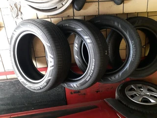 215/60/17×4and many other sizes available call/whatsApp 0631966190 for more information.