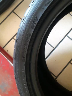 245/35/18×2 Bridgestone and many other sizes for sale call/whatsApp 0631966190 for more information