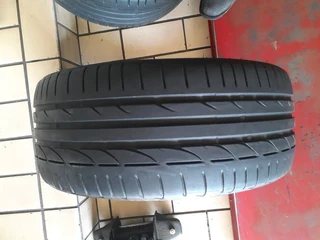 245/35/18×2 Bridgestone and many other sizes for sale call/whatsApp 0631966190 for more information