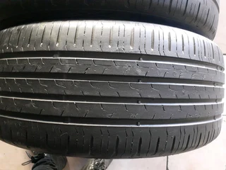 225/45/19×2 continental runflat and normal for sale call/whatsApp 0631966190 for more information.